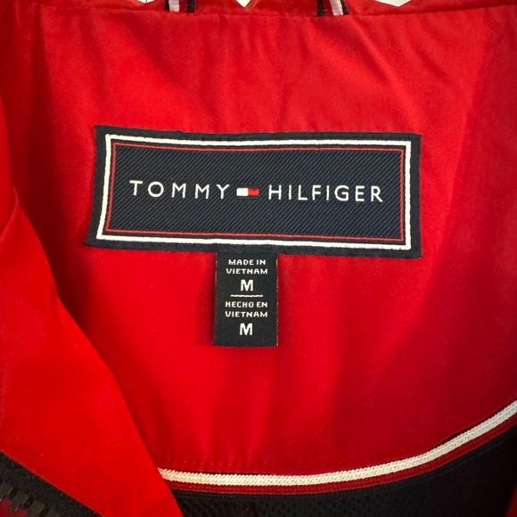 TOMMY HILFIGER Red Women’s Lightweight Everyday Weather Resistant Windbreaker M - Picture 5 of 16